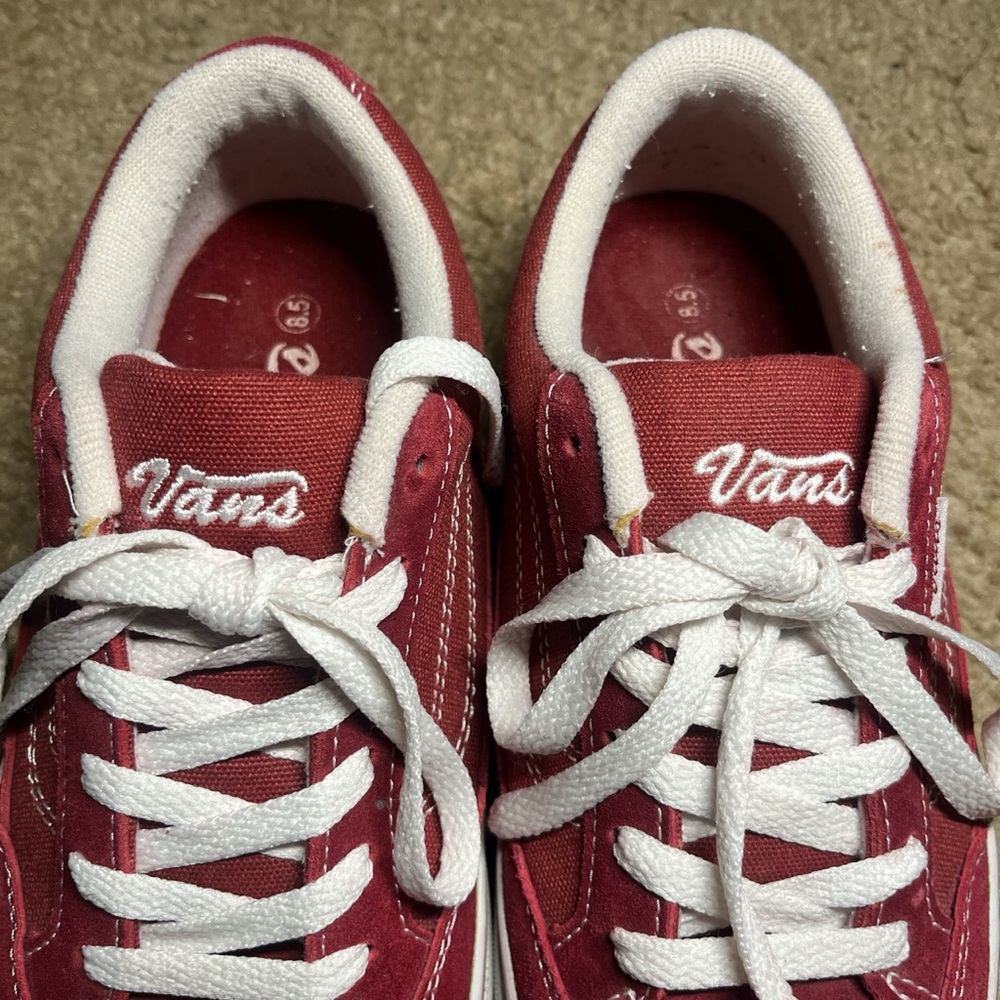 vans skate shoes